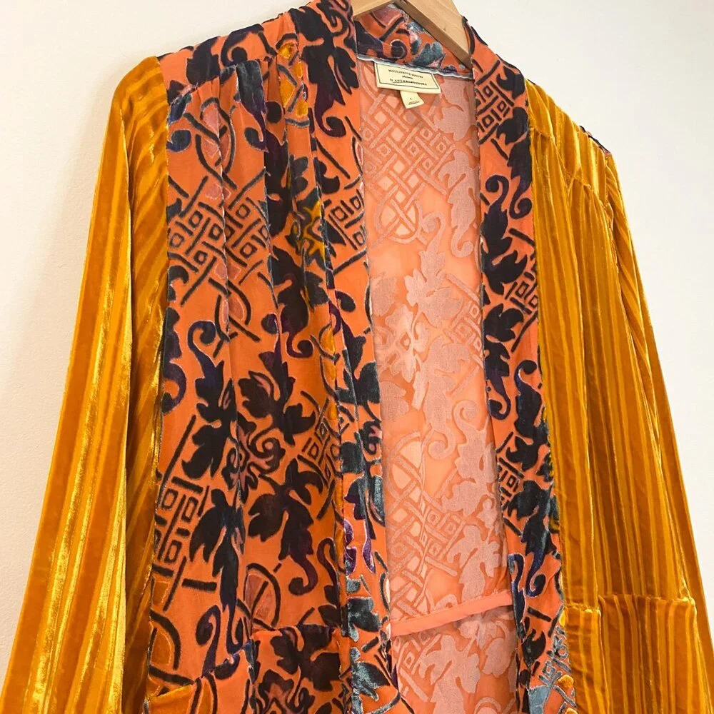 Moulinette Soeurs Velvet Wrap Top by Anthropologie – Size Large - Picture 7 of 14